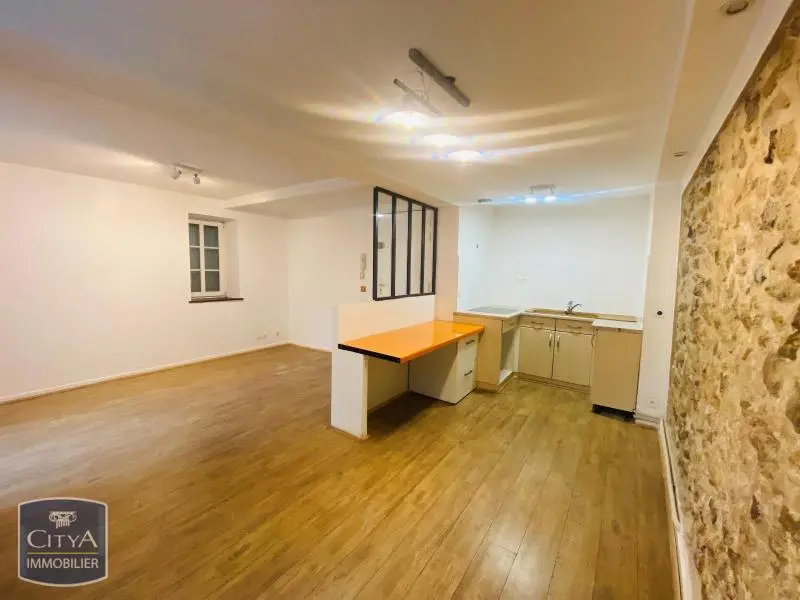 Photo 2 Appartement 1 pièce 27m²