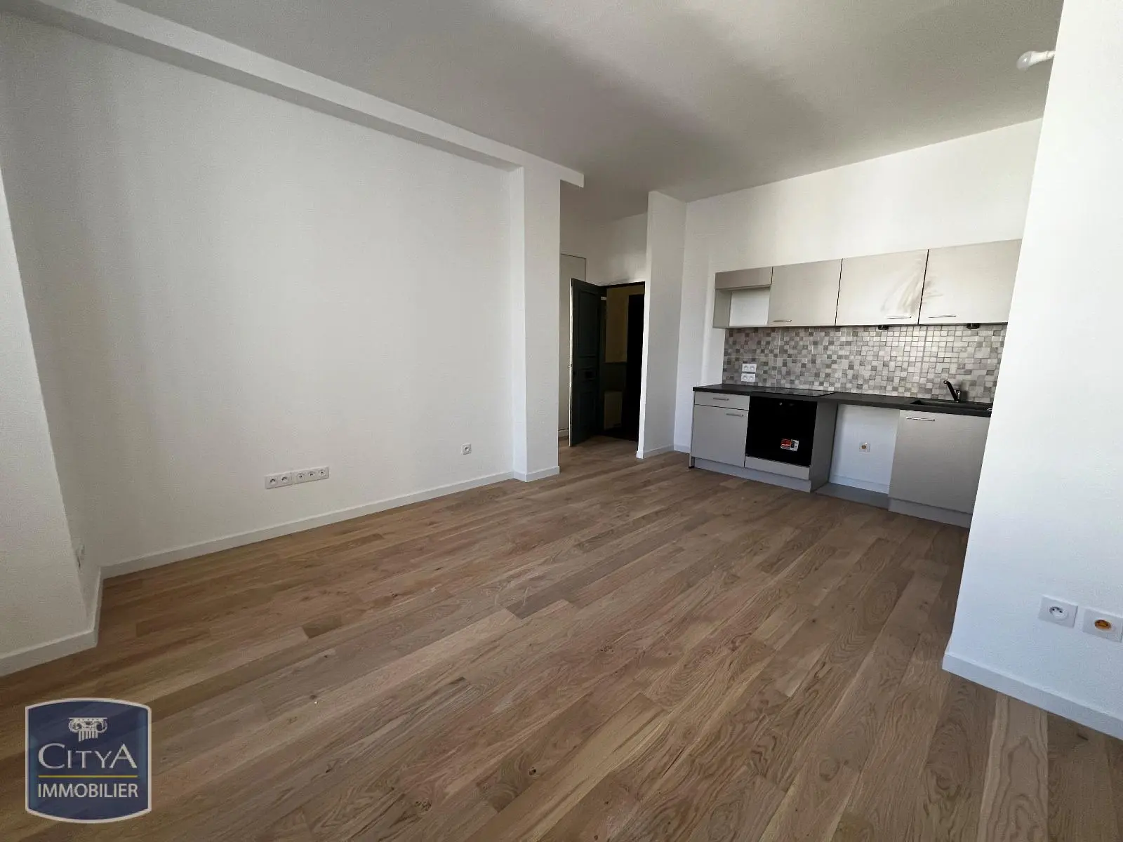 Photo 3 Appartement 2 pièces 41m²