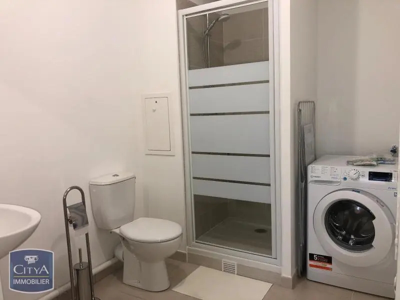 Photo 3 Appartement 1 pièce 19.86m²