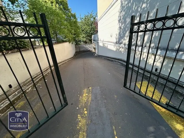 Photo 3 Parking 14m²