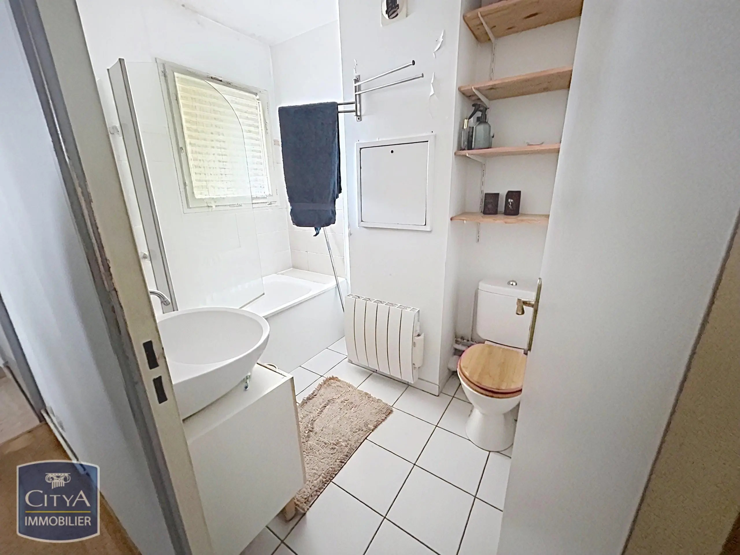 Photo 3 Appartement 1 pièce 43.81m²