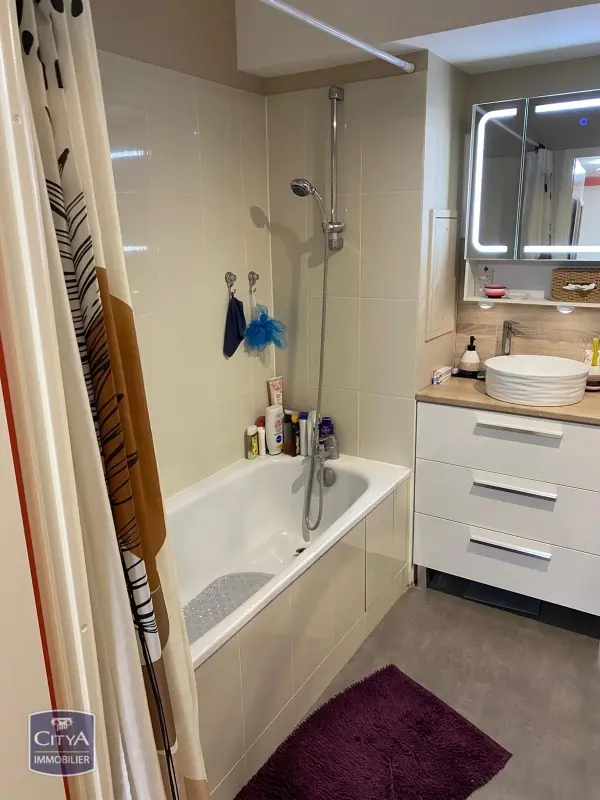 Photo 10 Appartement 3 pièces 60m²