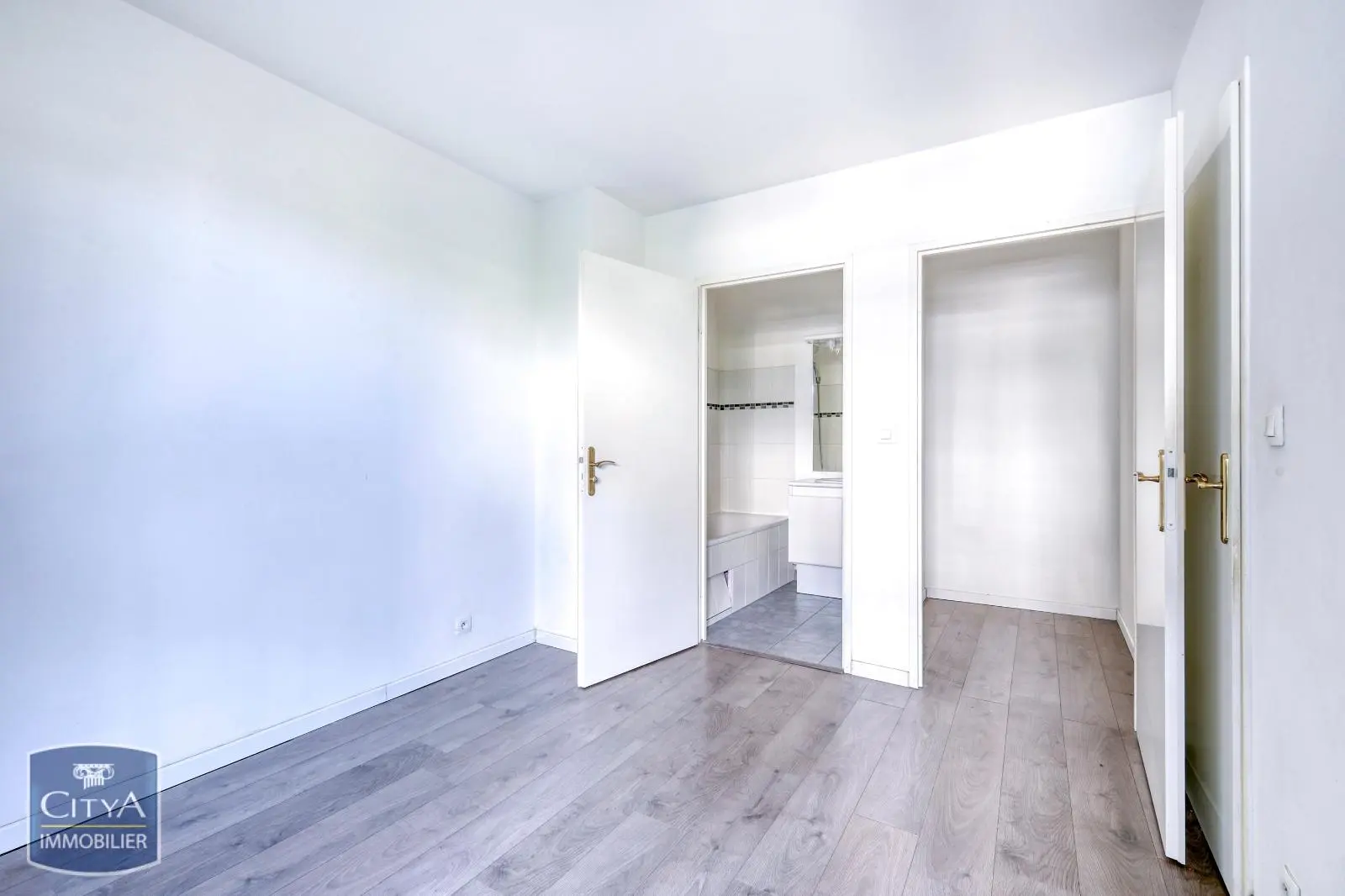 Photo 8 Appartement 2 pièces 41m²