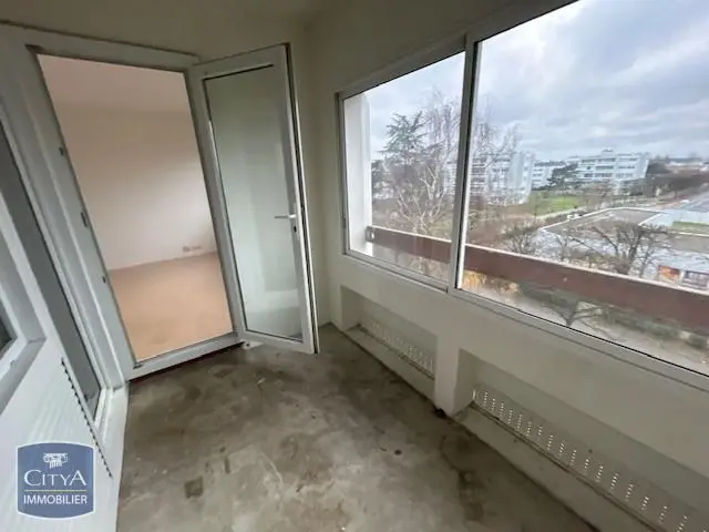 Photo 2 Appartement 1 pièce 38m²