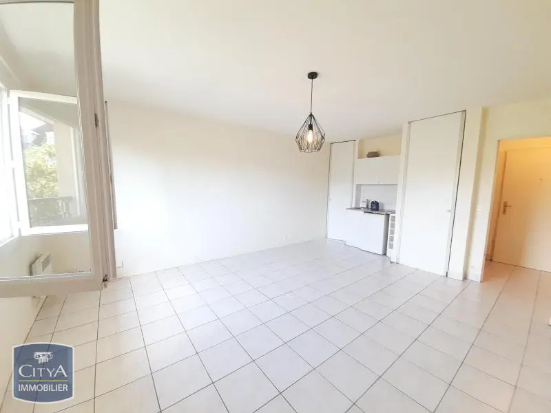 Photo 3 Appartement 1 pièce 29.85m²