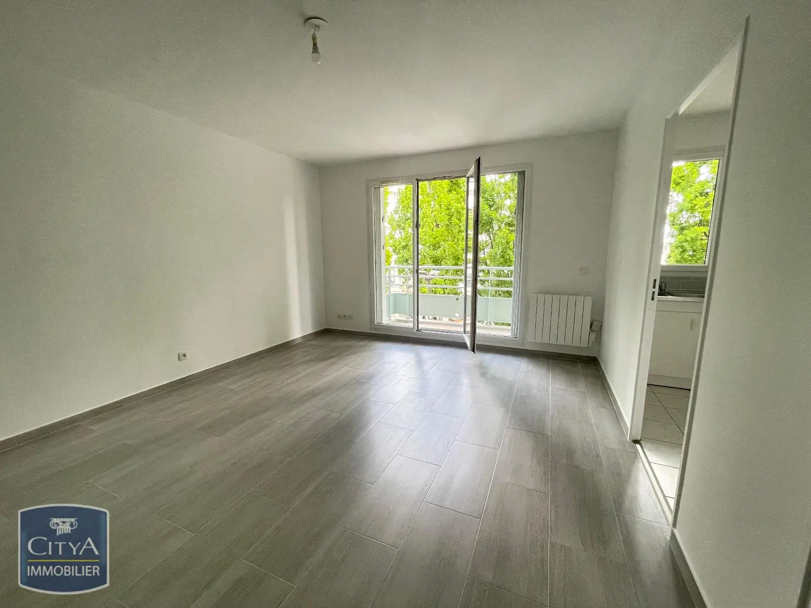 Photo 3 Appartement 2 pièces 41.86m²