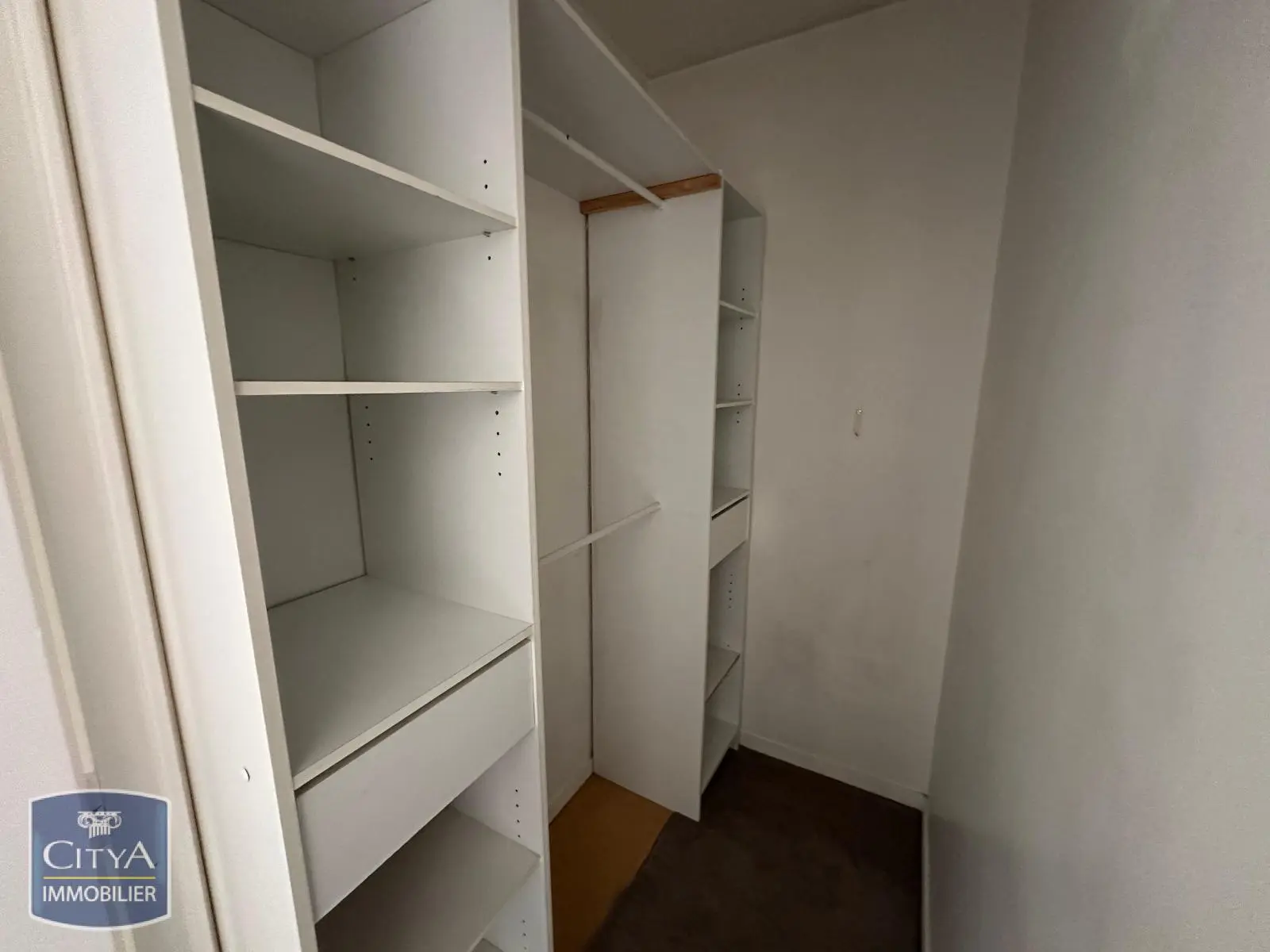 Photo 4 Appartement 1 pièce 27.68m²