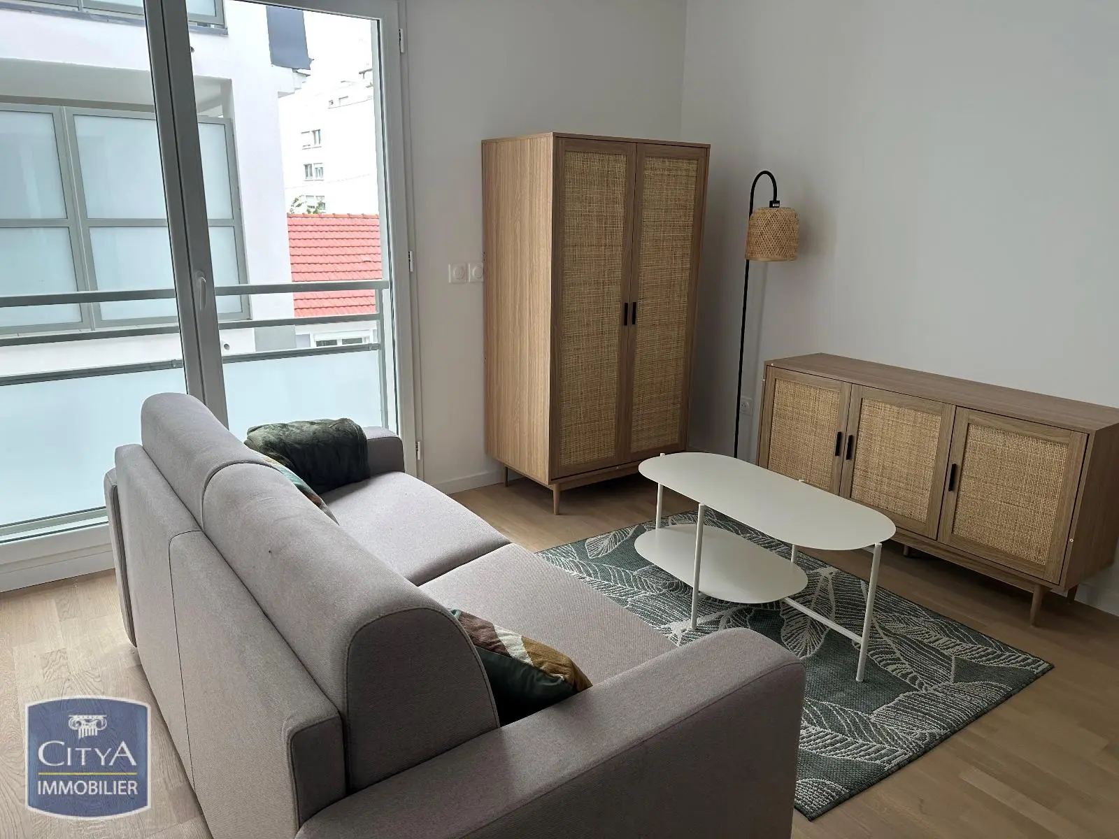 Photo 1 Appartement 1 pièce 27.8m²