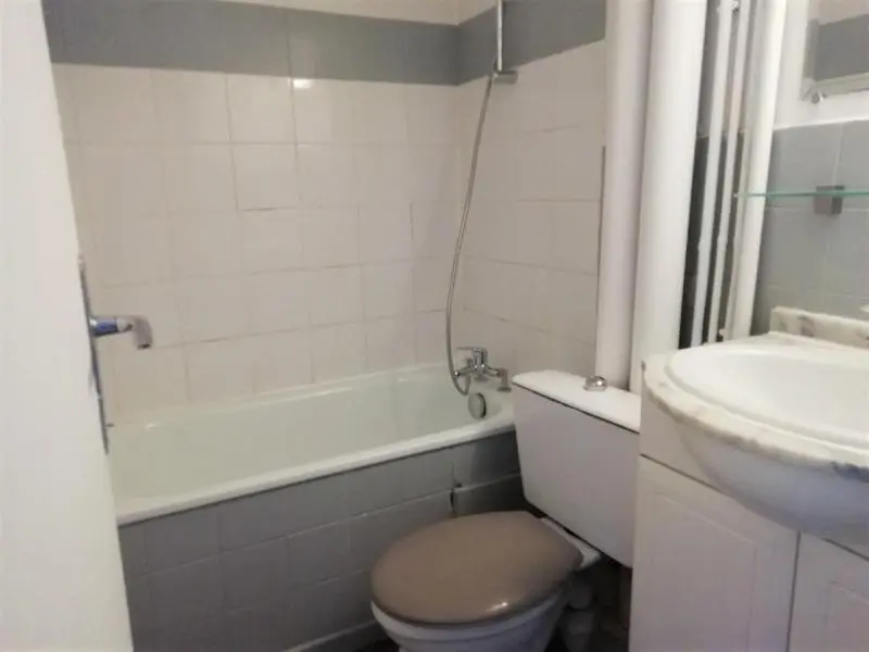 Photo 6 Appartement 1 pièce 27.47m²