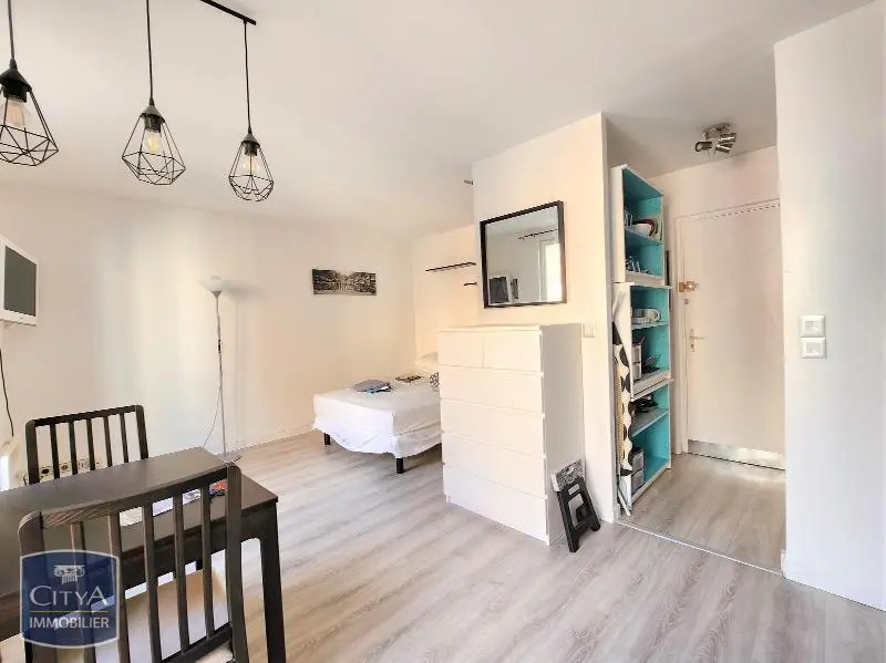 Photo 1 Appartement 1 pièce 24.61m²