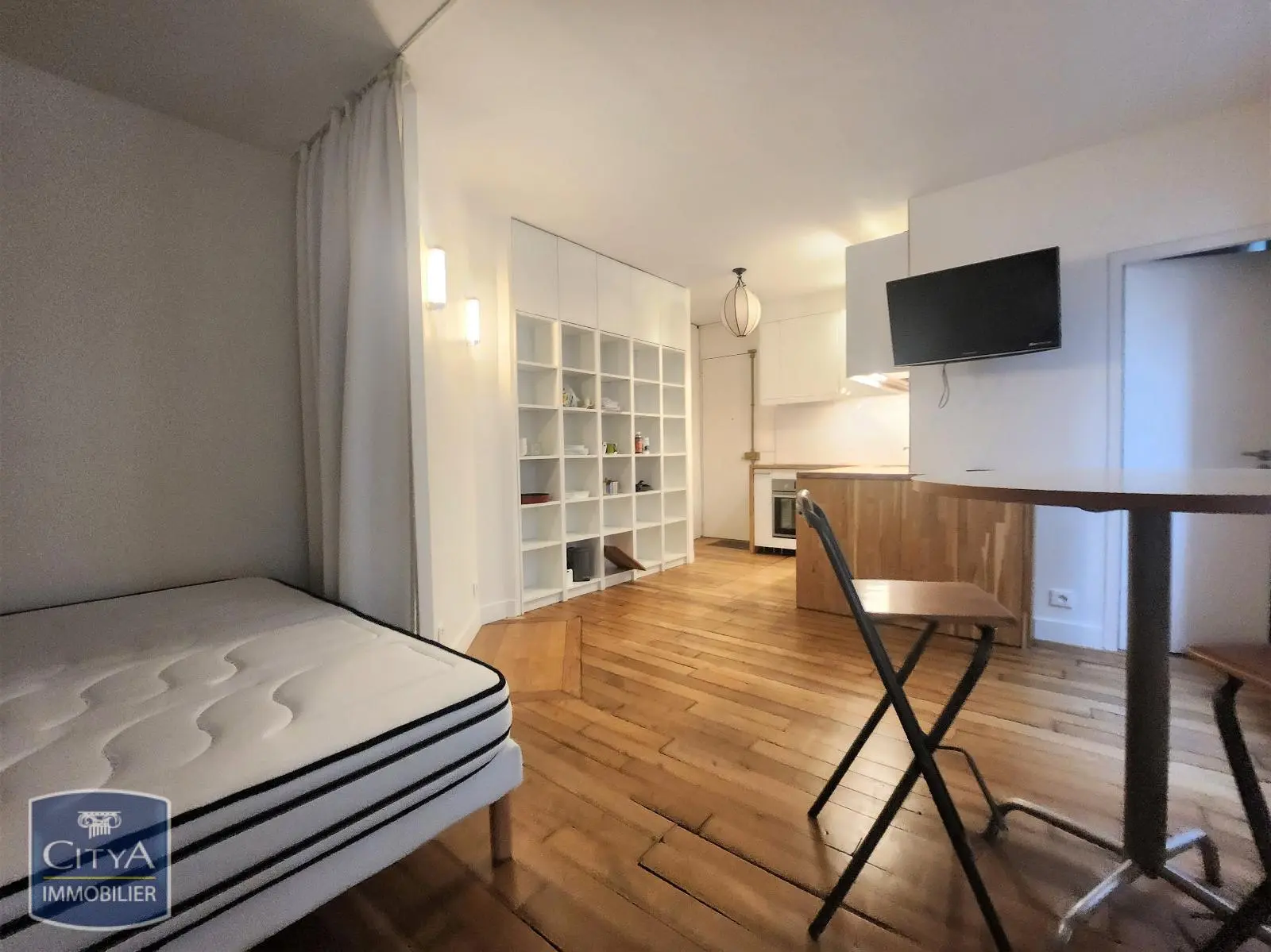 Photo 2 Appartement 1 pièce 30m²