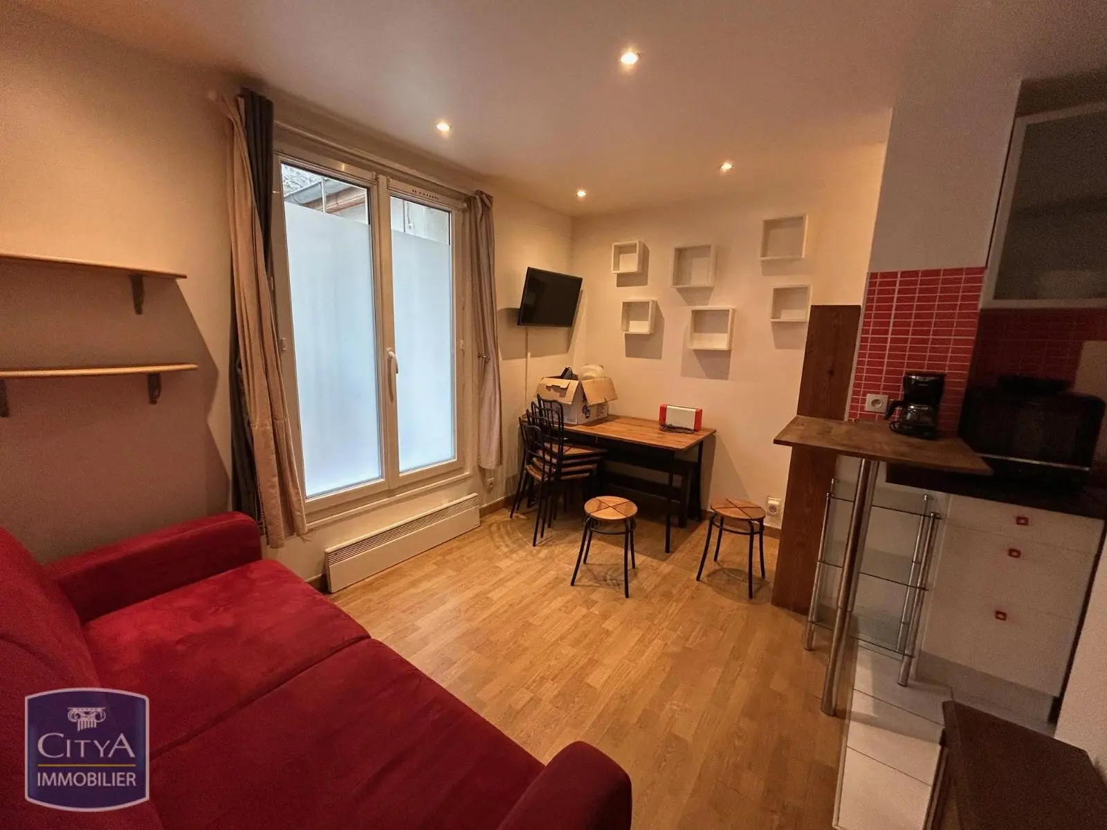 Photo 2 Appartement 1 pièce 16m²