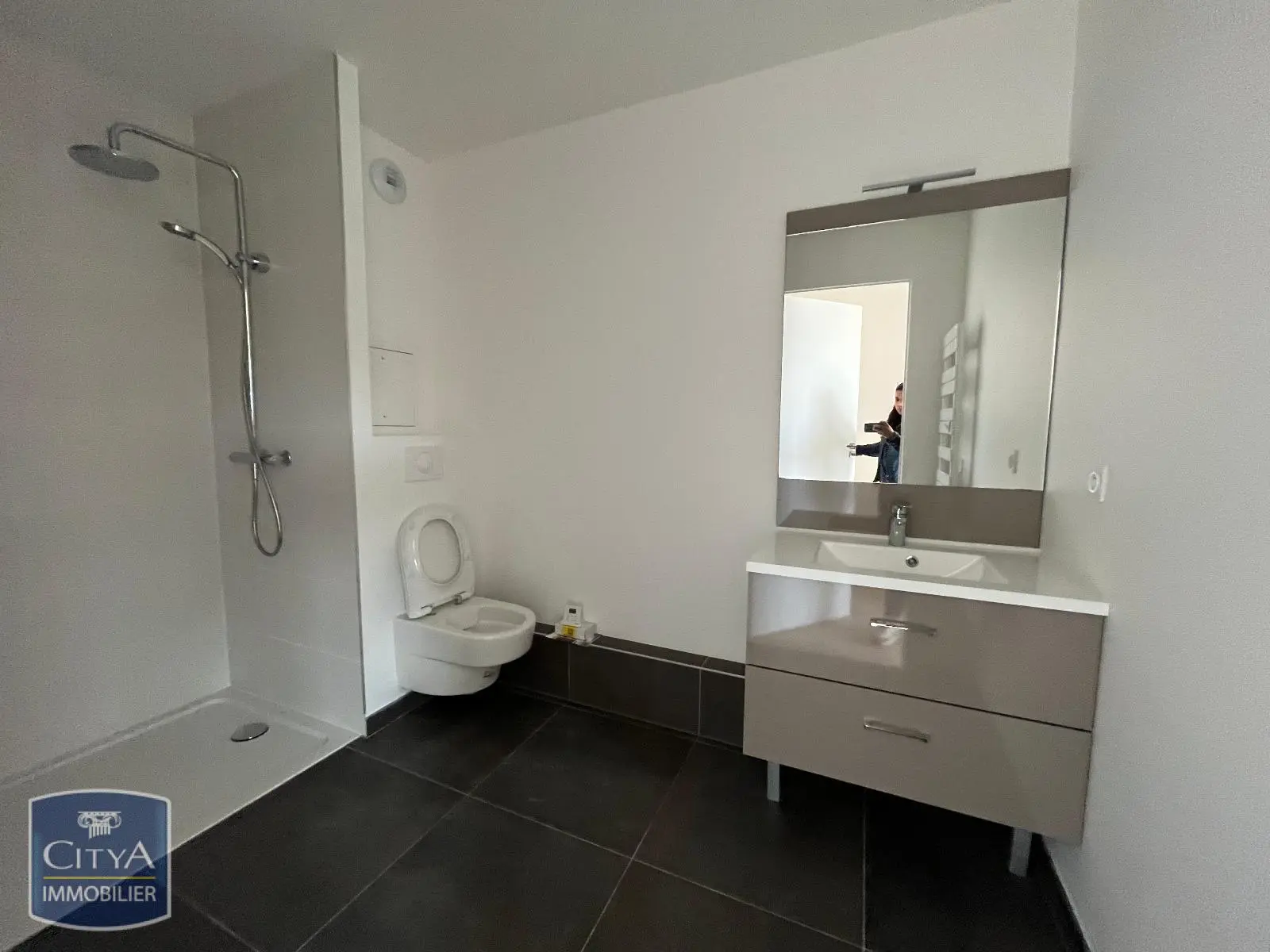 Photo 3 Appartement 4 pièces 114.26m²