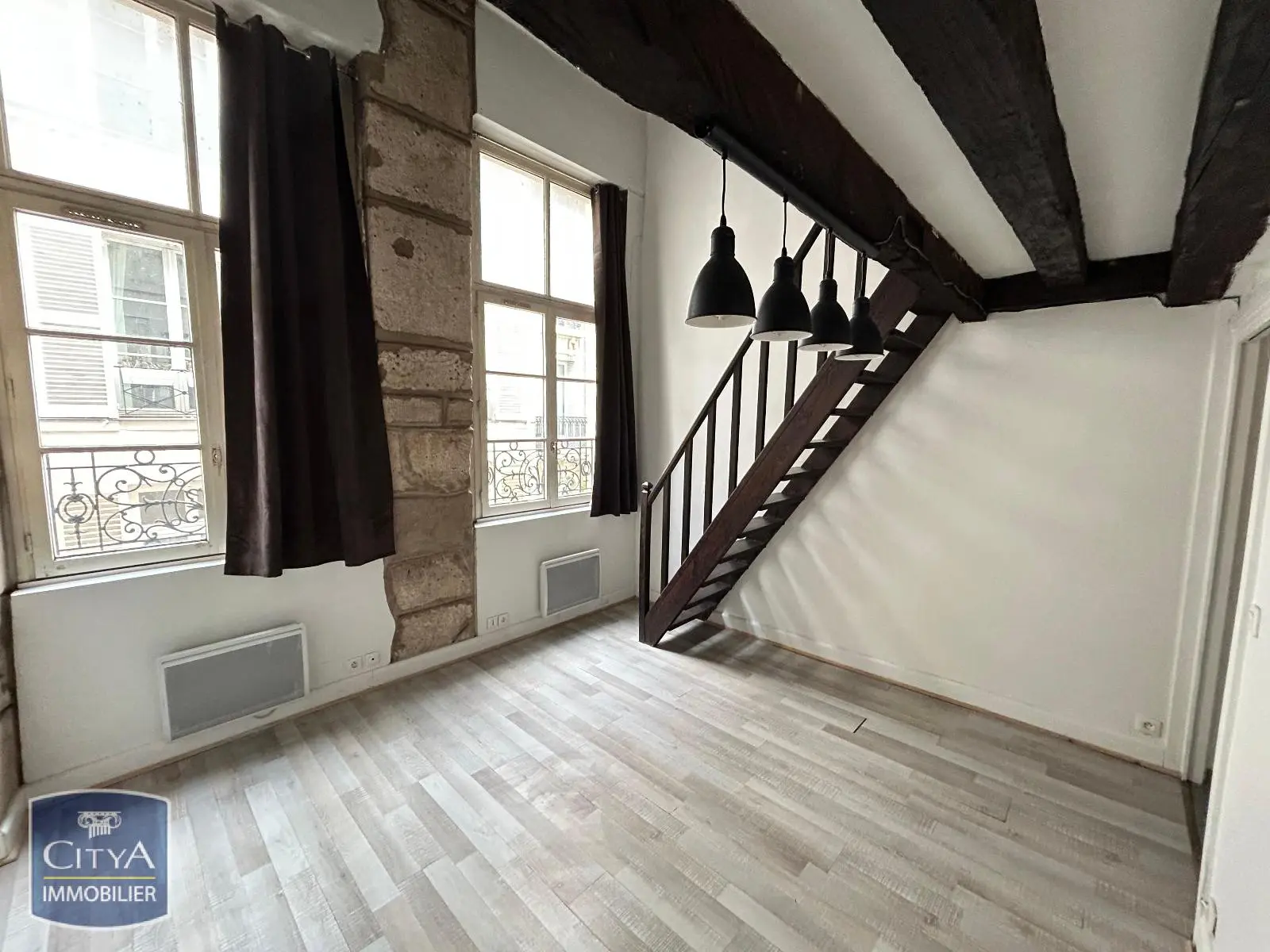 Photo 1 Appartement 1 pièce 27.47m²