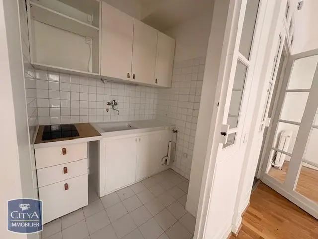 Photo 3 Appartement 1 pièce 33m²