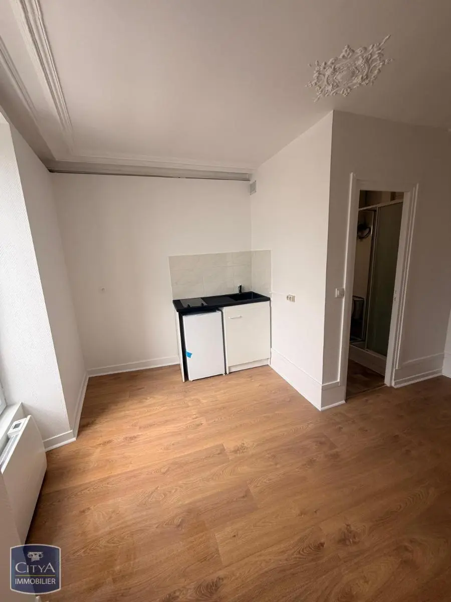 Photo 3 Appartement 1 pièce 15.71m²