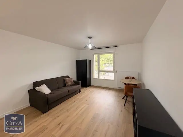 Photo 1 Appartement 1 pièce 29.7m²