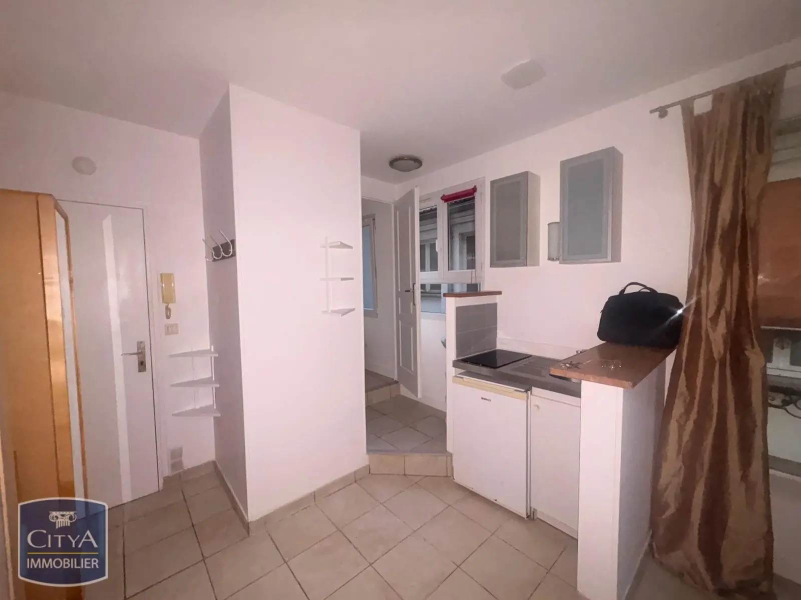 Photo 3 Appartement 1 pièce 16.55m²