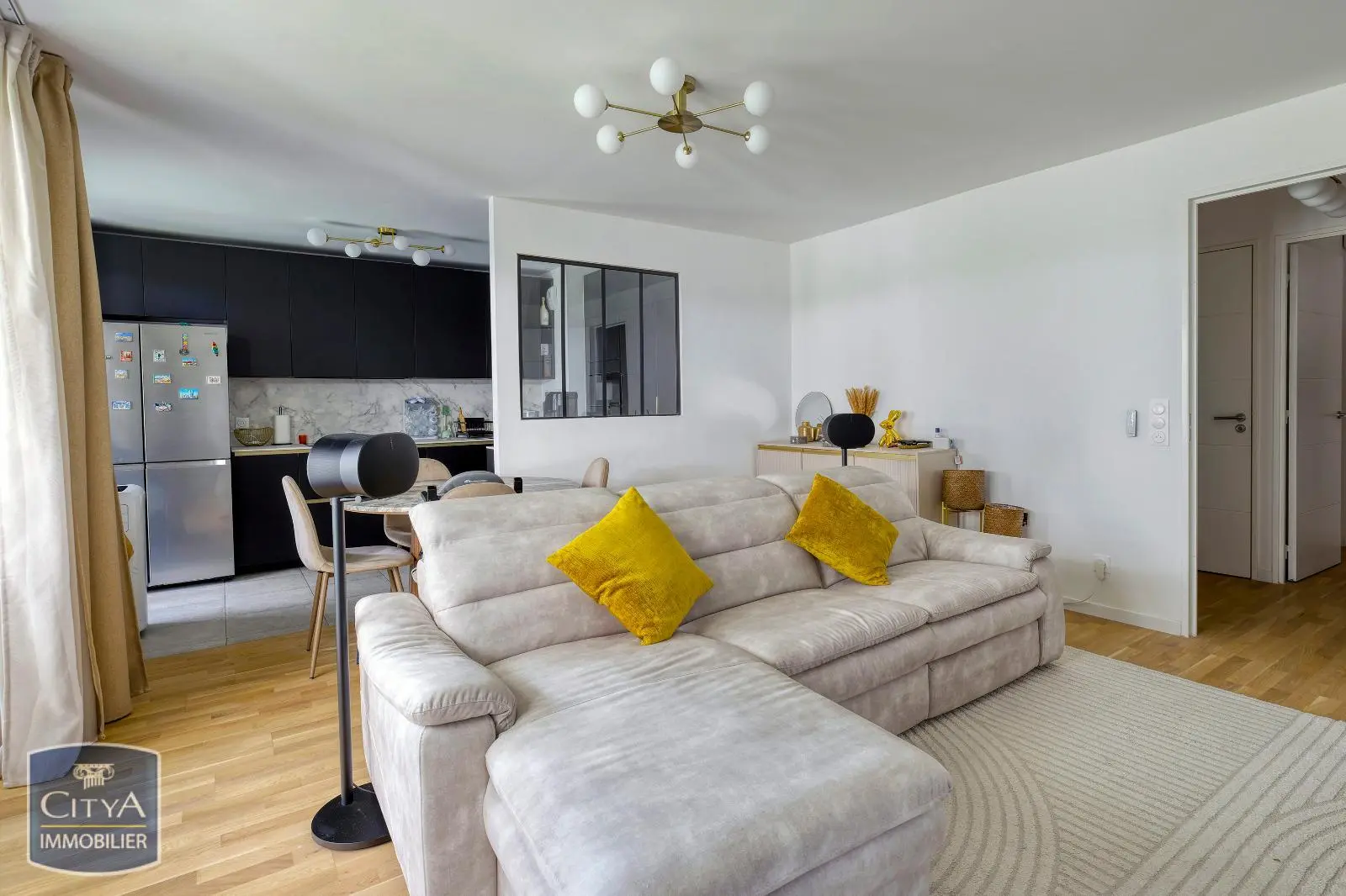 Photo 1 Appartement 4 pièces 87.93m²