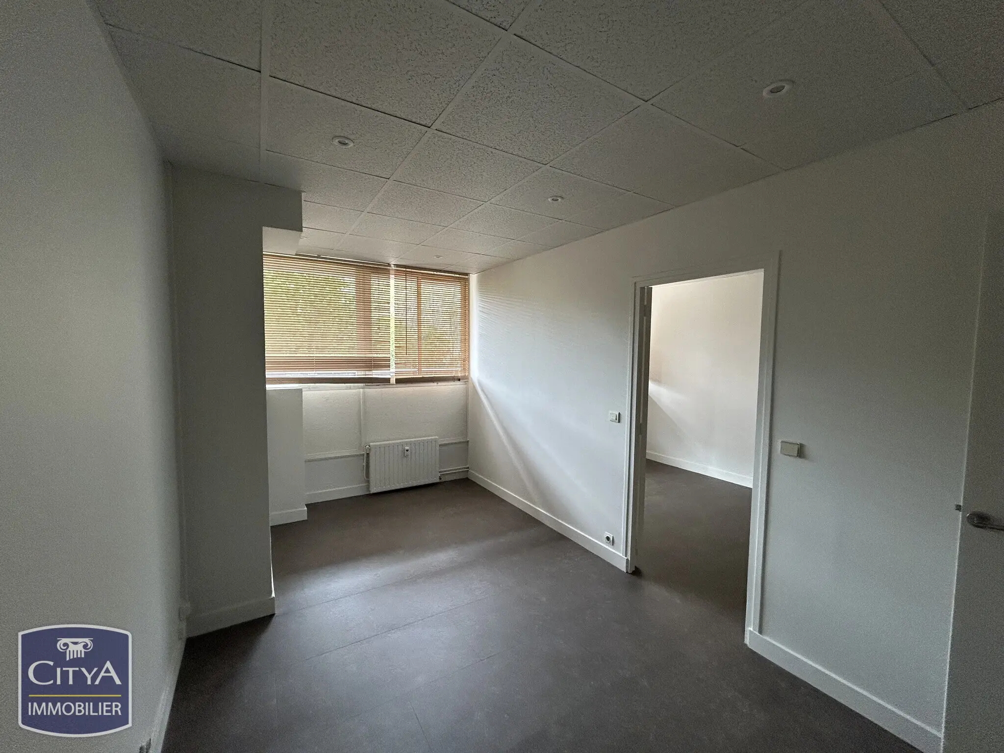 Photo 6 Local Commercial 335.21m²