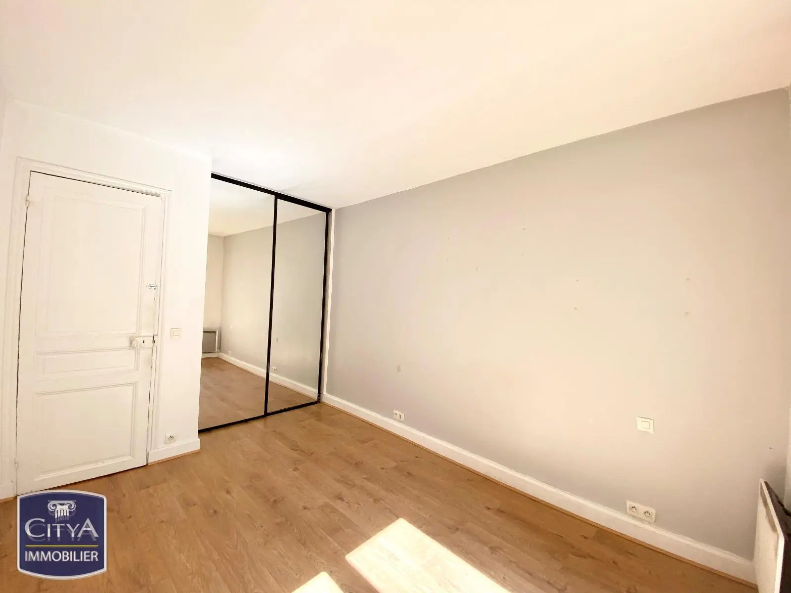 Photo 2 Appartement 5 pièces 117m²