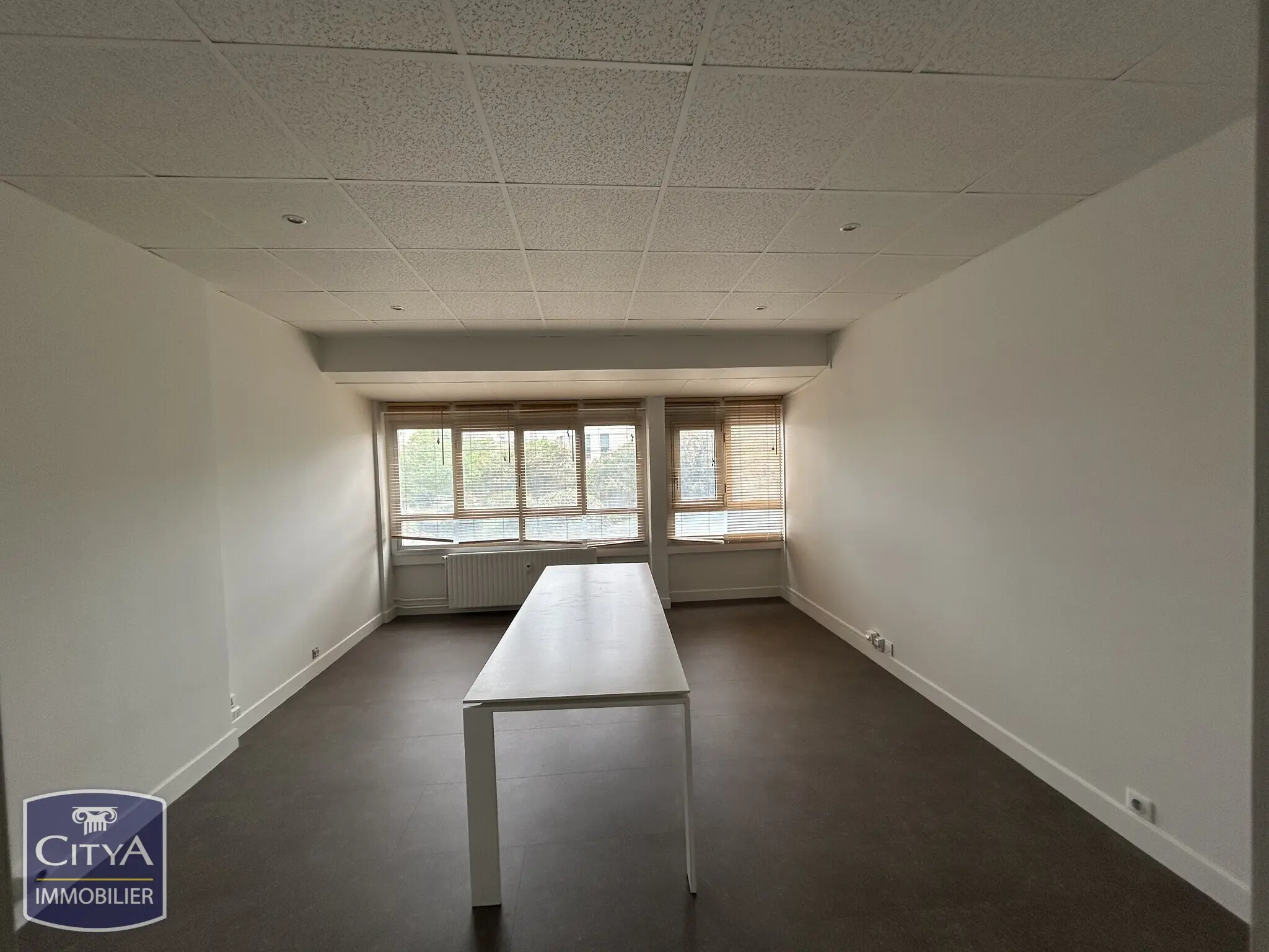 Photo 4 Local Commercial 335.21m²