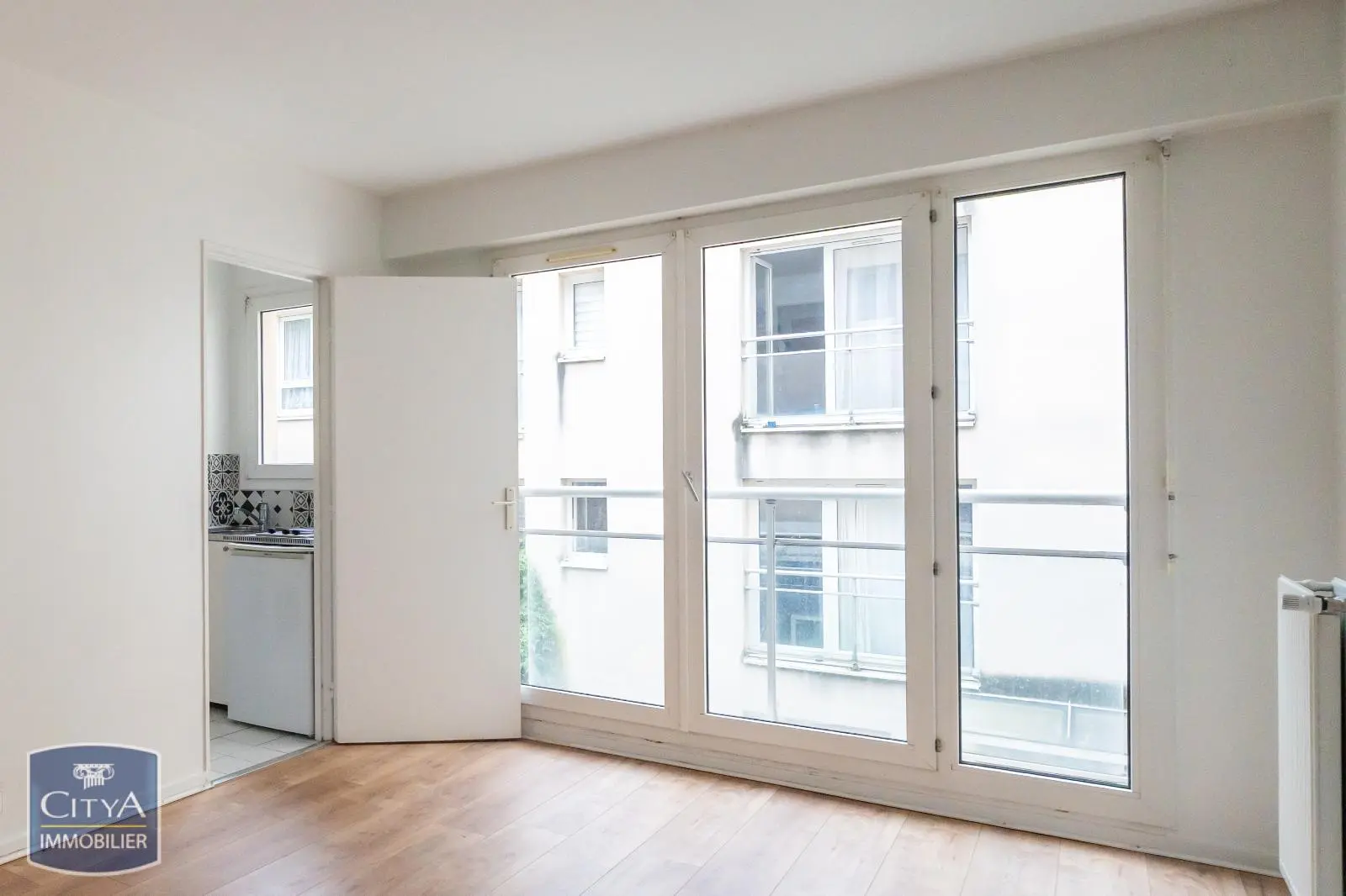 Photo 8 Appartement 1 pièce 24m²