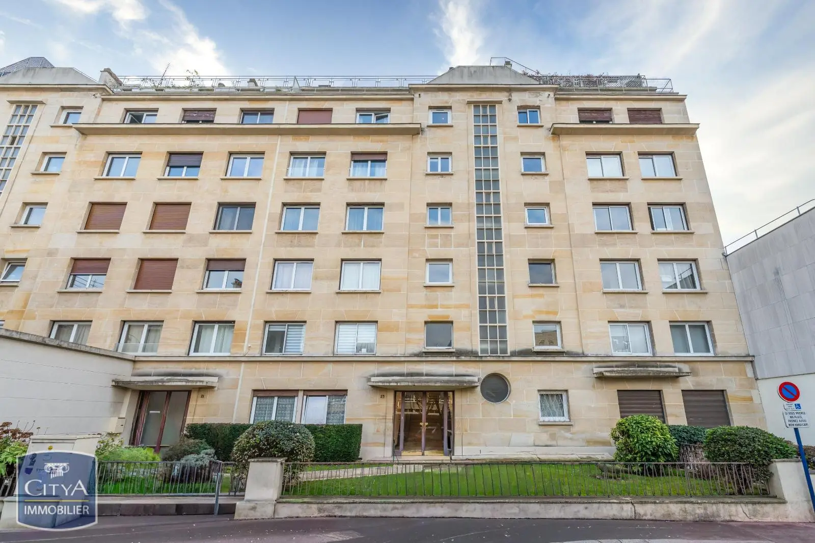 Photo 1 Appartement 8 pièces 170m²