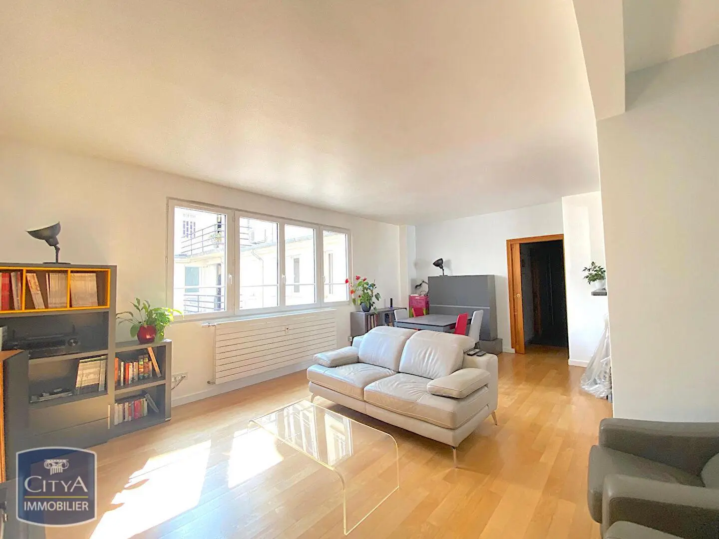 Photo 1 Appartement 3 pièces 93m²