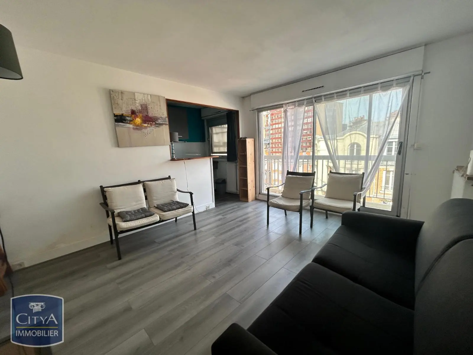 Photo 3 Appartement 1 pièce 27m²