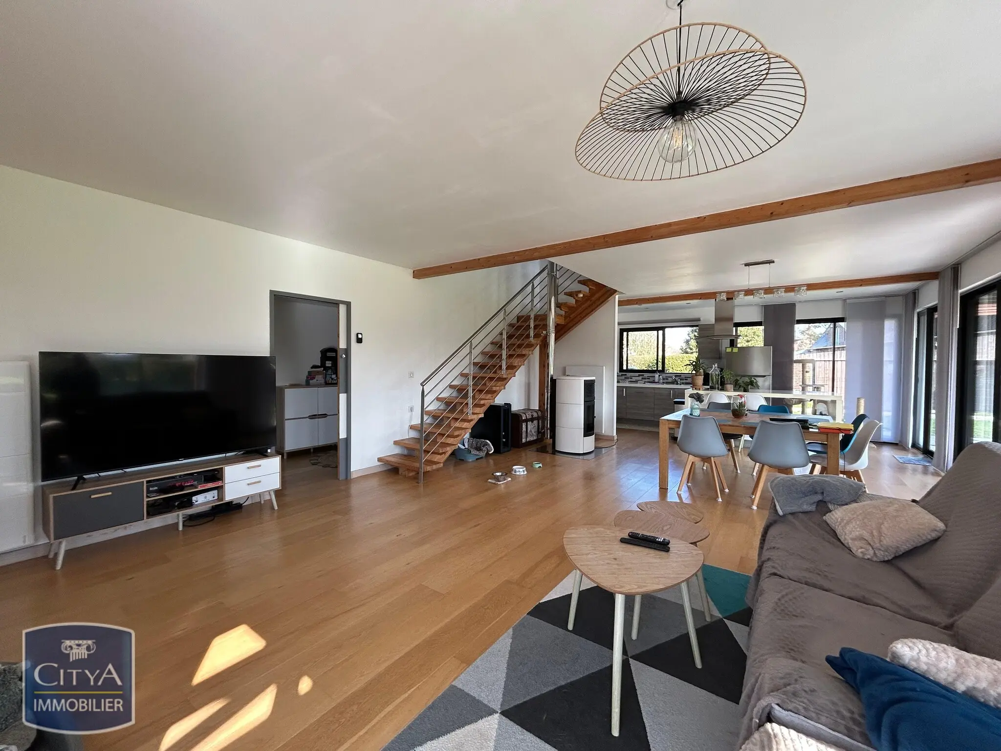 Photo 2 Maison 6 pièces 145m²