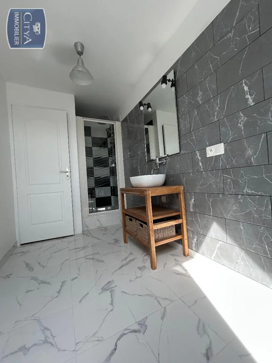 Photo 14 Maison 8 pièces 153m²