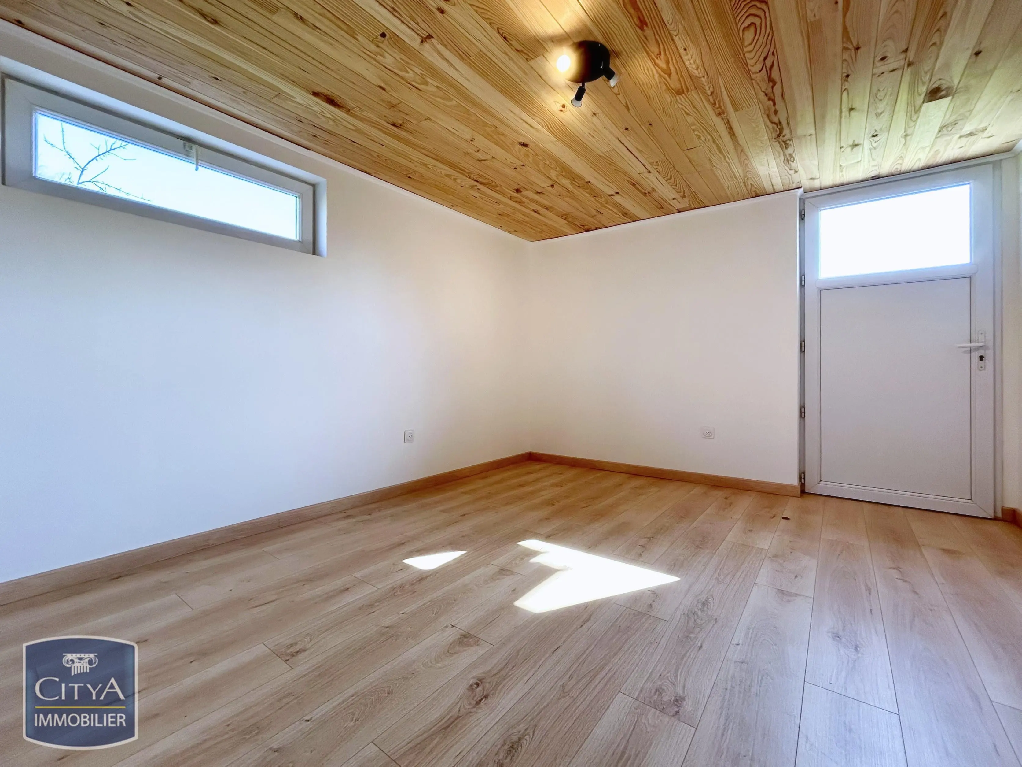 Photo 6 Maison 6 pièces 156m²