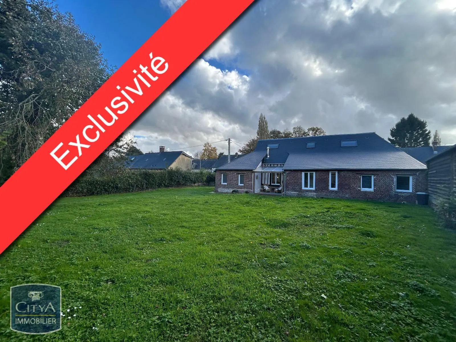 Photo 1 Maison 6 pièces 150m²