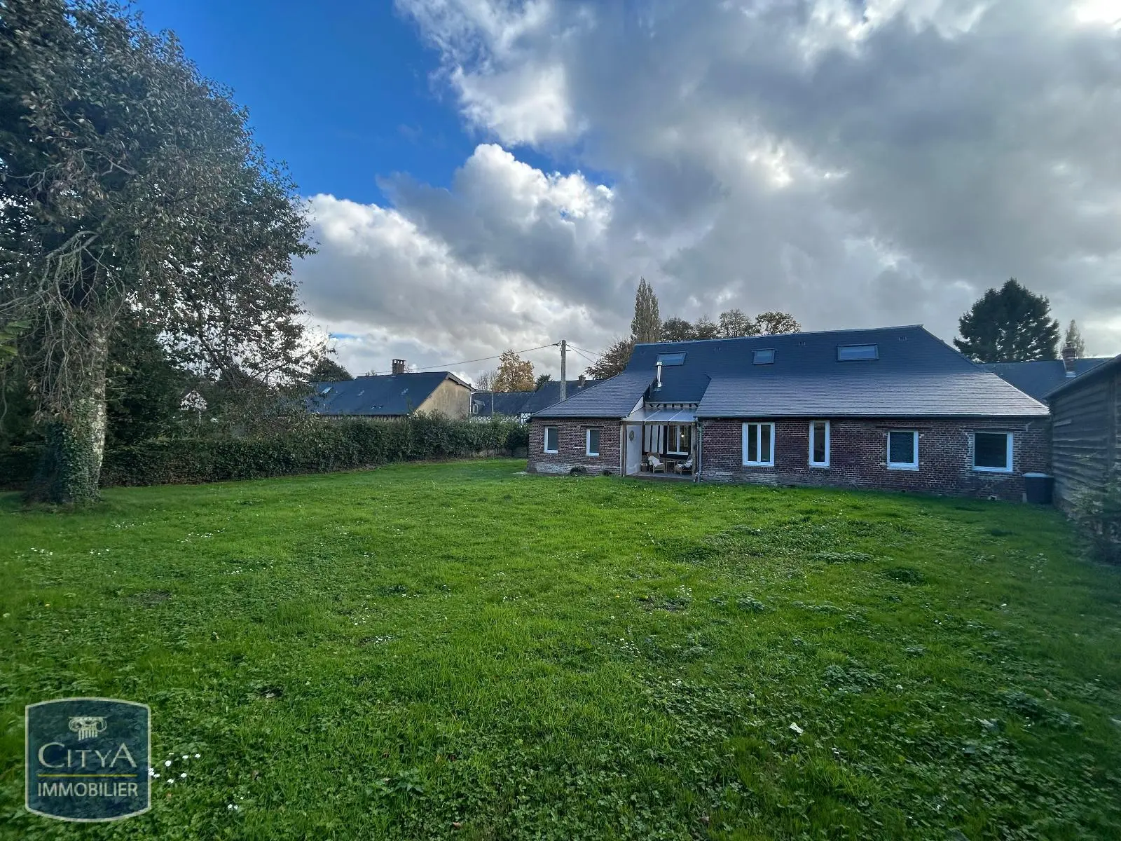 Photo 2 Maison 6 pièces 150m²