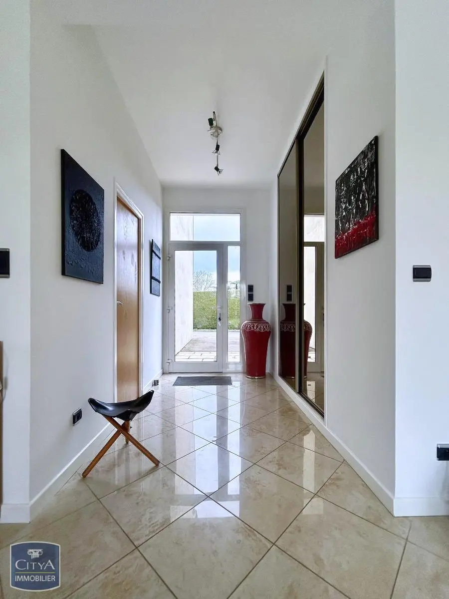 Photo 2 Maison 7 pièces 169m²