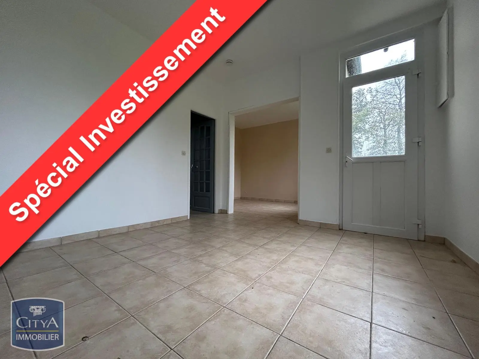 Photo 1 pour Maison 10 pièces 142m² Photo 1 Maison 10 pièces 142m²