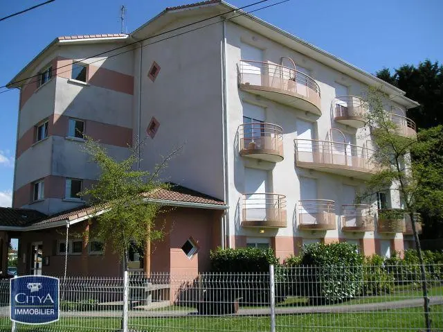 Photo 1 Appartement 1 pièce 19.43m²