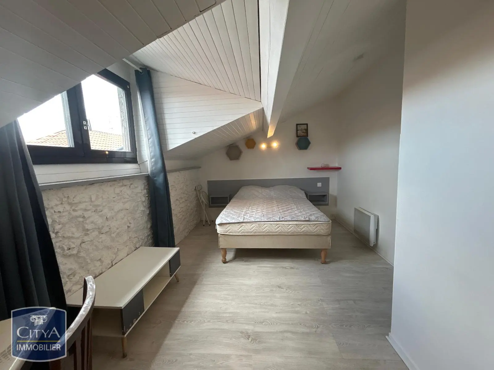 Photo 2 Appartement 1 pièce 15.82m²