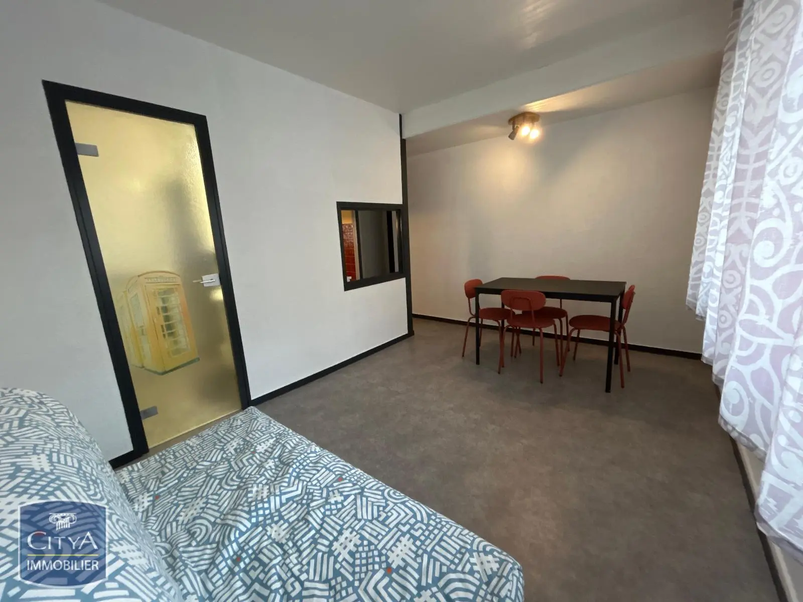 Photo 1 Appartement 1 pièce 18.61m²