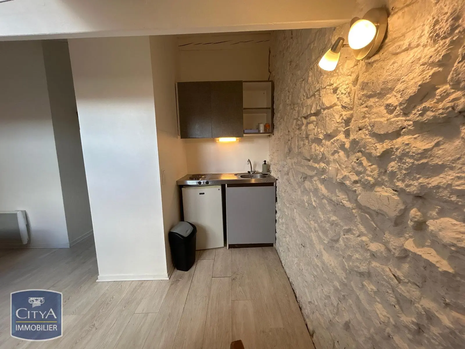 Photo 5 Appartement 1 pièce 15.82m²
