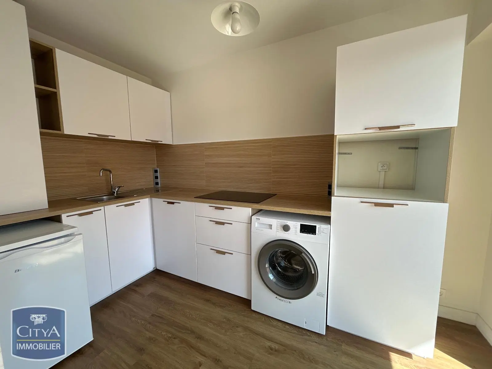 Photo 1 Appartement 1 pièce 33.91m²