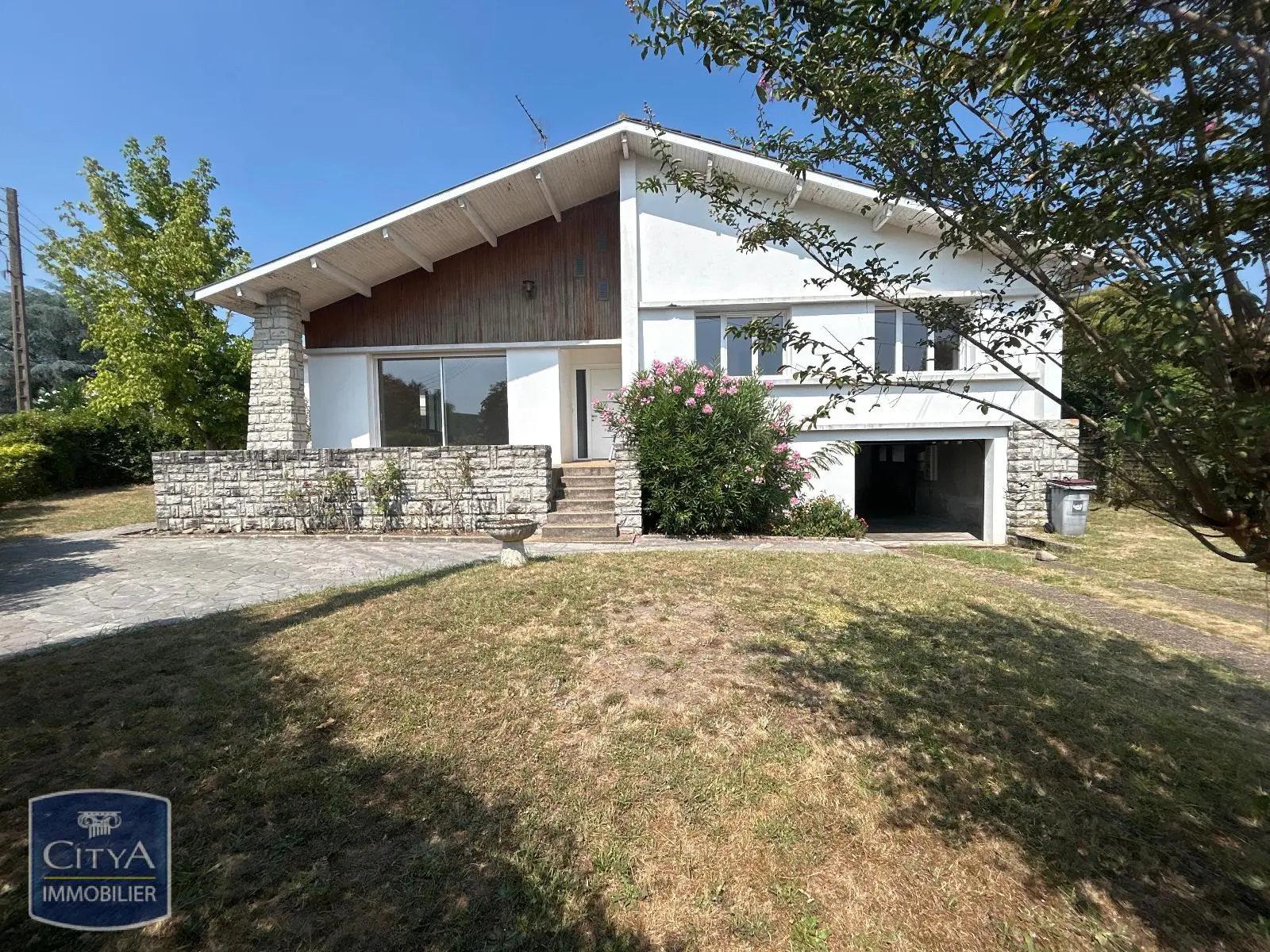 Photo 1 Maison 5 pièces 108.82m²