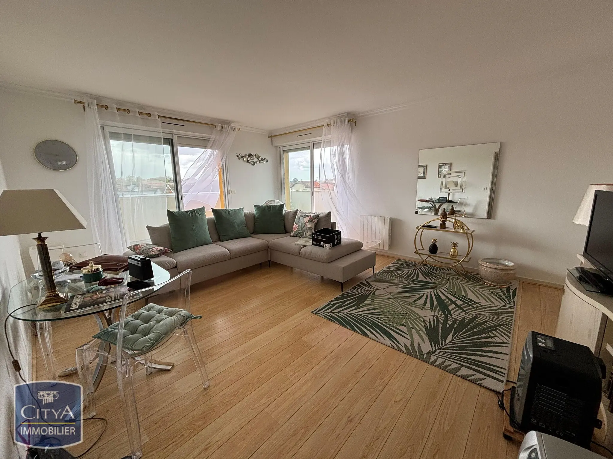Photo 1 Appartement 4 pièces 105.19m²
