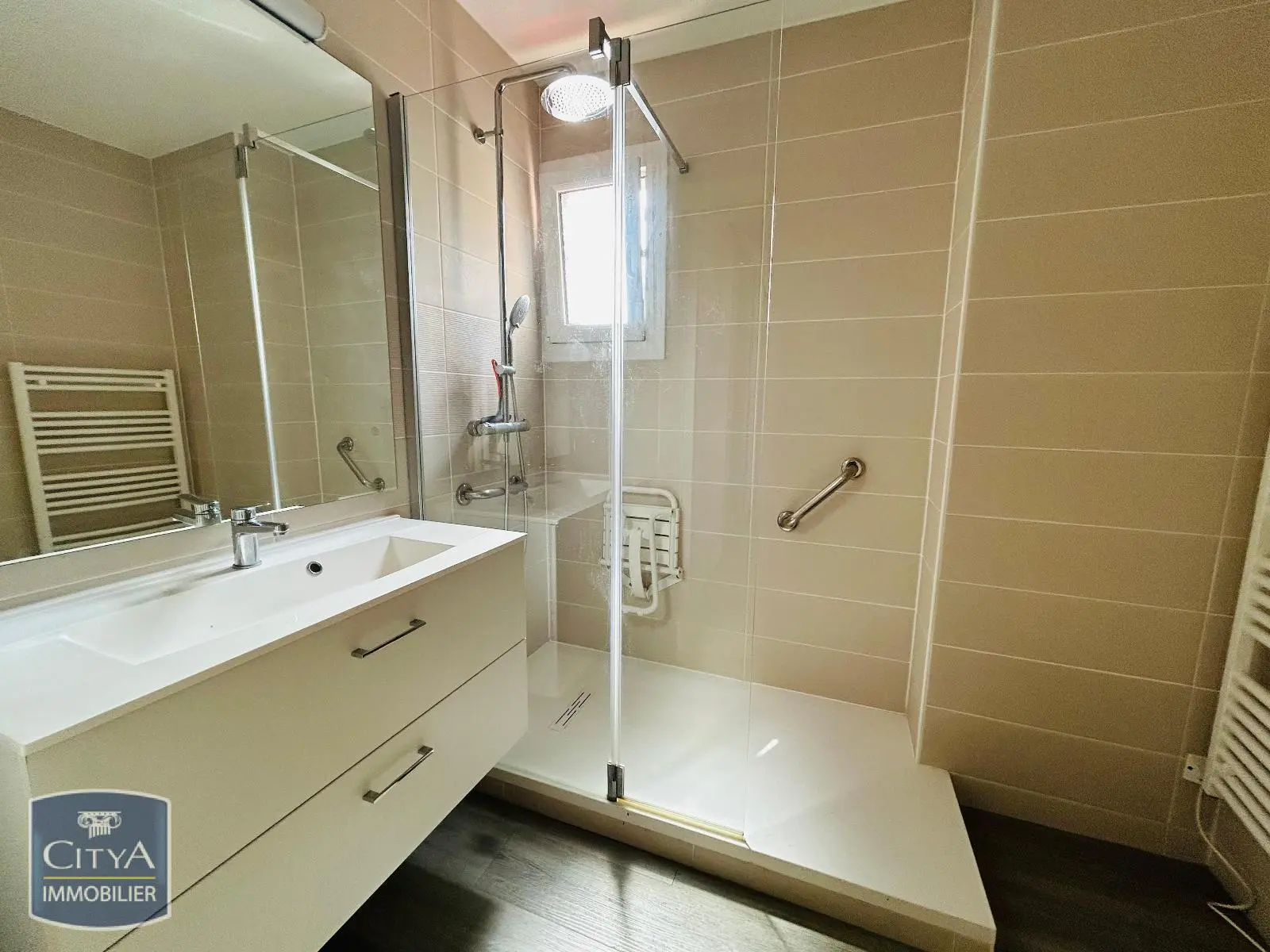 Photo 10 Appartement 3 pièces 80m²