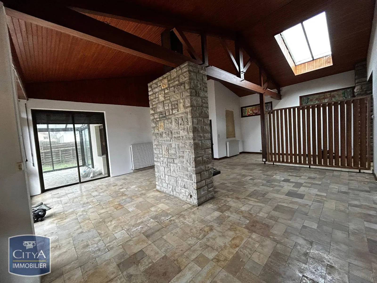 Photo 1 Maison 7 pièces 265m²