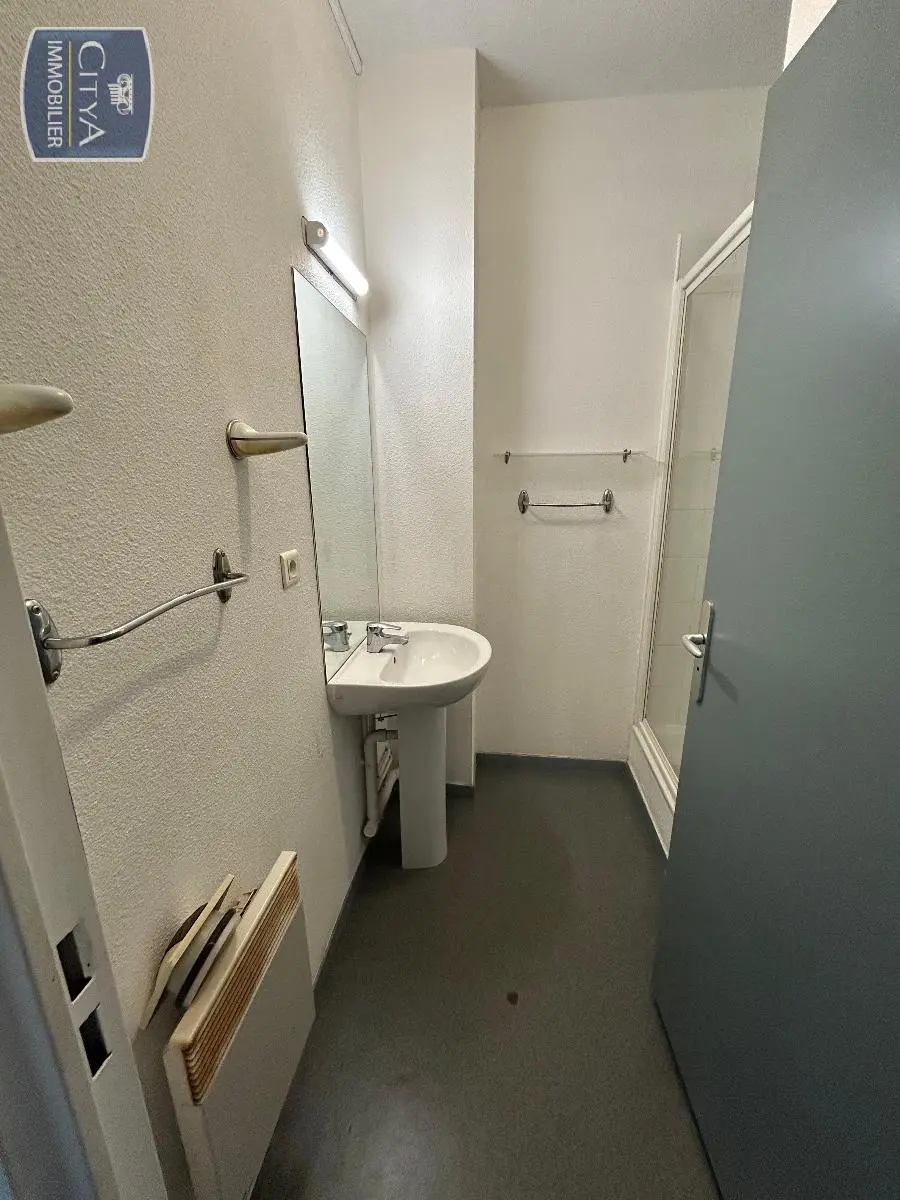 Photo 4 Appartement 1 pièce 24m²