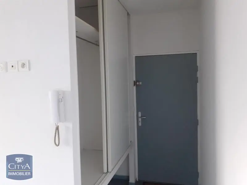 Photo 3 Appartement 1 pièce 24m²