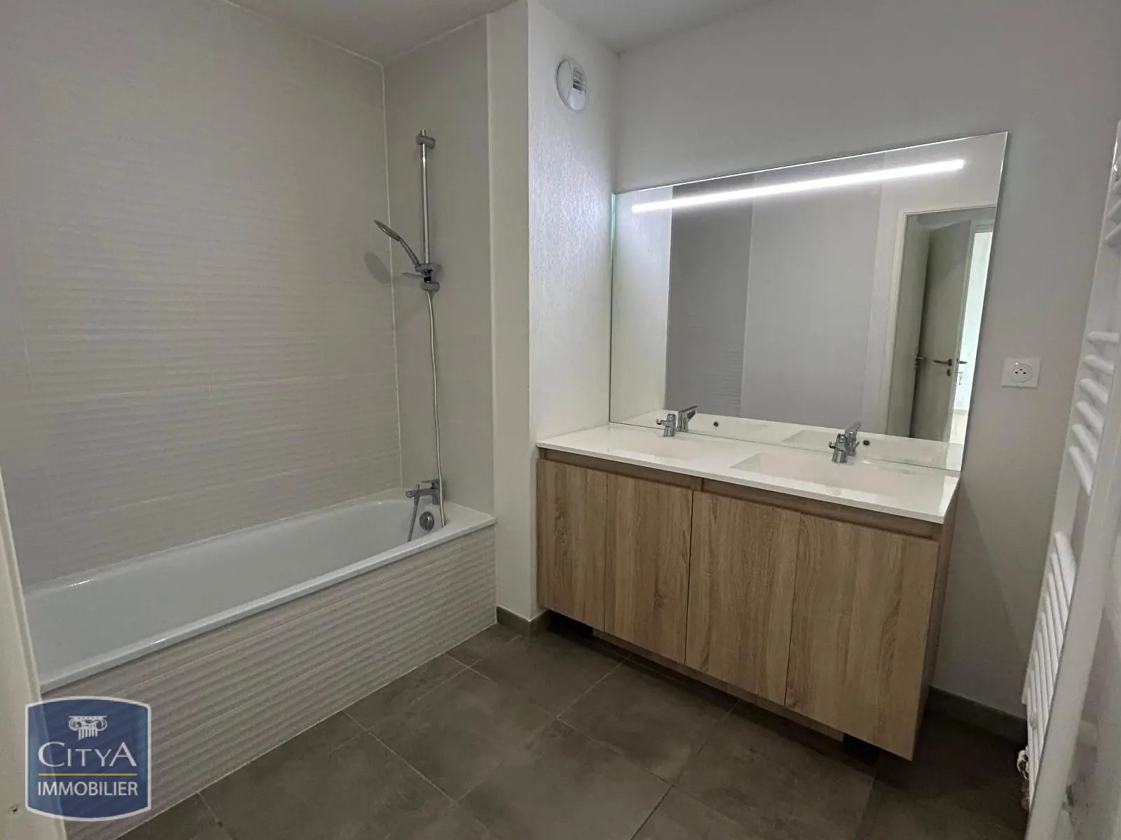 Photo 8 Appartement 3 pièces 61.18m²