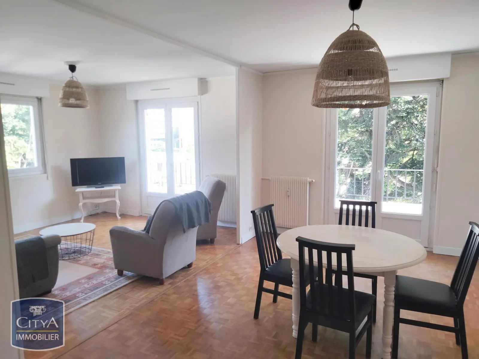 Photo 1 Appartement 3 pièces 85m²